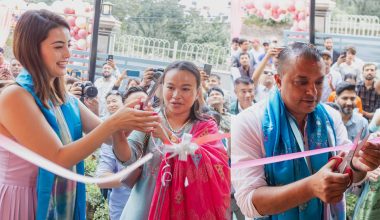 गगन र नीतिले गरे रेडमड कफीको उद्घाटन