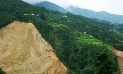 विकासका नाममा मासिँदै सुन्दर बस्ती (तस्बिरसहित)