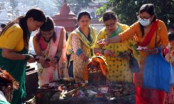 साउनको अन्तिम सोमबार, शिव मन्दिरमा भक्तजनको भिड (फोटो फिचर)