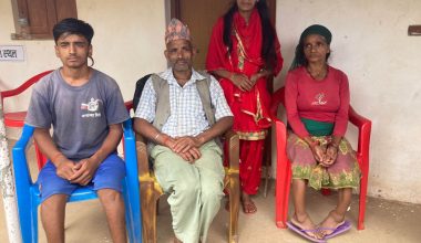 परिवारकै जिम्मेवारी दुर्गाकै काँधमा…