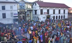 शिवालयमा भक्तजनको भीड