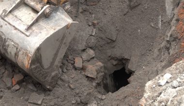 जय नेपाल हलको कम्पाउन्डमा टुकुचा खोला