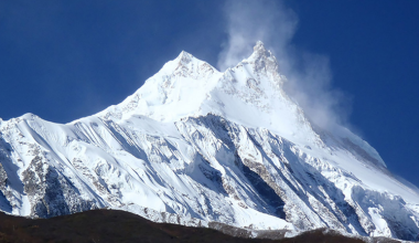 मनास्लु हिमपहिराे अपडेट : घाइते सबैको उद्धार, मृतक राईको शव उठाउन समस्या