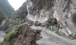 बेनी-जोमसोम सडक सास्ती र जोखिम