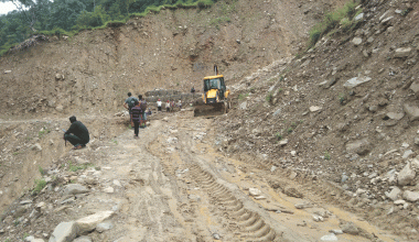 कालीगण्डकी करिडोरको बागलुङ खण्ड कालोपत्र गरिँदै