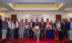 पराजुली र आचार्यलाई सिबिफिन–नाफिज बैंकिङ पत्रकारिता पुरस्कार