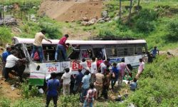 भारतको उत्तर प्रदेशमा बस दुर्घटनामा चारजनाको मृत्यु