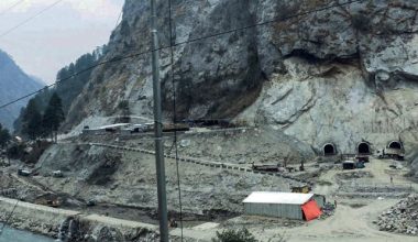 रसुवागढी जलविद्युत् आयोजनाको उपकरण जडान तीव्र