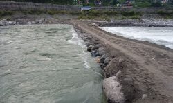 मेलम्ची र इन्द्रावतीमा अस्थायी पुल