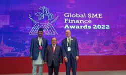 नबिल बैंक ग्लोबल एसएमई फाइनान्स अवार्ड २०२२ बाट सम्मानित