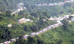 बाटो बिग्रिँदा यात्रुलाई सास्ती