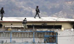 इक्वेडरको एक जेलमा भएको दंगामा परी १३ जनाको मृत्यु