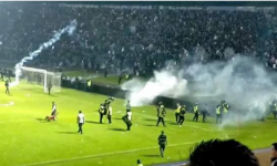 इन्डोनेसियामा फुटबल खेलको दंगामा मृत्यु हुनेको सङ्ख्या १७४ पुग्यो