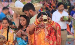 उदाउँदो सूर्यलाई अर्घ्य दिएर छठ पर्व सम्पन्न