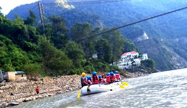 रानीमहल नियाल्दै ‘र्‍याफ्टिङ सरर’