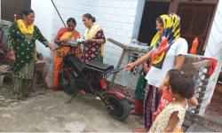 विद्युतीय मोटरसाइकल आविष्कारक सोहनको परिवारमा खुसी