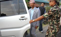 सहरी विकास मन्त्री चौधरीले गरे सरकारी गाडी फिर्ता