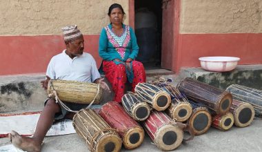 मादलको बिक्री कम हुन थाल्यो