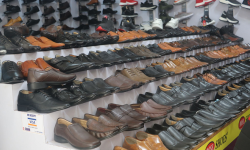 चोरी पैठारी हुँदा स्वदेशी जुत्ताचप्पल व्यवसायी मारमा