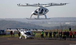 हवाई ट्याक्सीको उडानमा होड