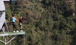 पर्यटक आकर्षणको केन्द्र बन्यो बागलुङको ‘बञ्जीजम्प’