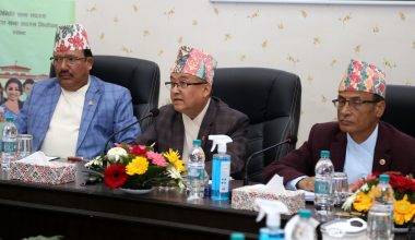 आयुक्त थपलिया भन्छन्- विगतका कामकाे अनुभवले आगामी निर्वाचन सफल बनाउँछाैं