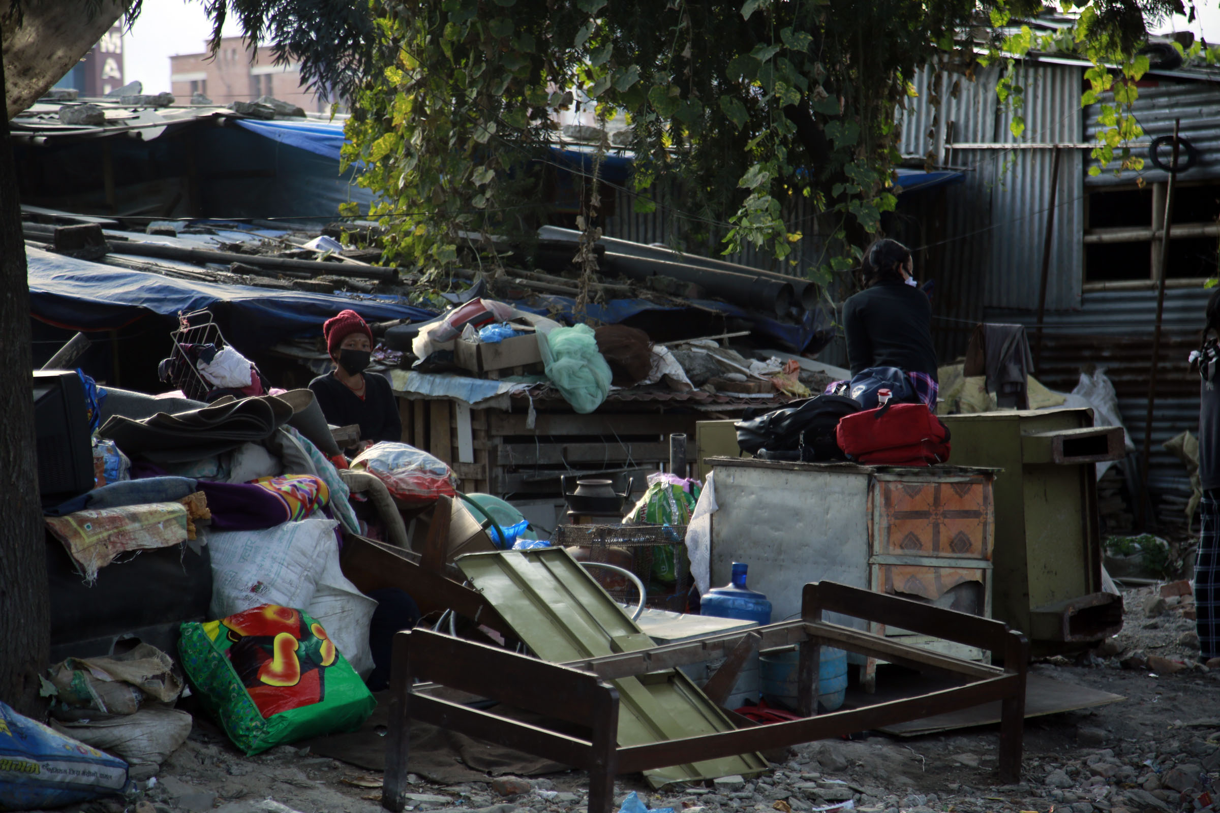 बस्ती हटाउन खोजेपछि सुकुम्वासीको विरोध