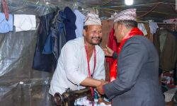 खड्काको चुनावी घरदैलो