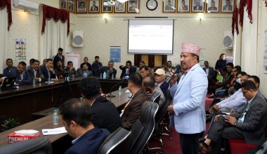 निर्वाचनसँग सम्बन्धित सूचना तथा सन्देशहरू प्रवाह गरिदिन उद्योगी/व्यवसायीहरूलाई आयोगको आग्रह