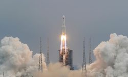 चीनद्वारा अन्तरिक्ष स्टेशन आपूर्तिका लागि कार्गो क्राफ्ट टियानझाउ-५ प्रक्षेपण