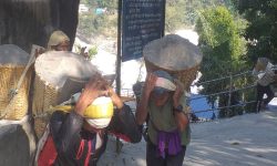 बालुवा मजदूरलाई चुनावले छोएन