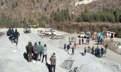 नार्पाभूमिको मतपेटिका हेलिकप्टरमार्फत ल्याइने