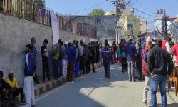 ठूला दलसँग रिसाए मतदाता