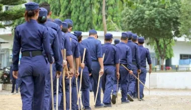 निर्वाचन प्रहरी भर्ना : तेस्रो पटक म्याद थप्दा पनि मागअनुसार आवेदन परेन