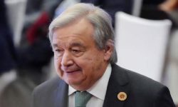 विश्वको ८ अर्ब जनसङ्ख्याले चुनौती थपेको दावी