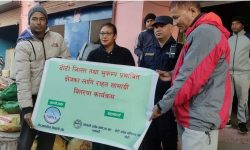 एनआरएनएको सहयोगमा भूकम्प पीडितलाई राहत वितरण