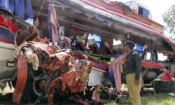 दक्षिण पाकिस्तानमा सडक दुर्घटनामा २० जनाको मृत्यु