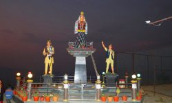 डोकेनी स्मारक !