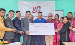 एभरेष्ट बैंकले गर्‍याे श्री मच्छिन्द्र माध्यामिक विद्यालयलाई आर्थिक सहयोग