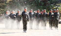 कवाज प्रदर्शन गर्दै विद्यार्थी !