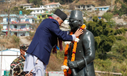 मेलम्चीमा पूर्वप्रधानमन्त्री भट्टराईको पूर्णकदको शालिक