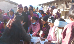 बझाङको साईपालमा तीन दिने स्वास्थ्य शिविर सम्पन्न