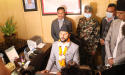 दबाब र प्रभावमा नपरी शान्ति सुव्यवस्था कायम गर्छु : उपप्रधान तथा गृहमन्त्री लामिछाने