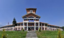 त्रिविमा आइतबारदेखि बिदा