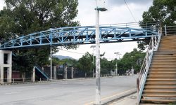 आकाशे पुल मर्मत गर्दै महानगर