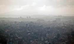 वायु प्रदूषणको मुख्य कारण गाडीले फ्याक्ने धुवाँ