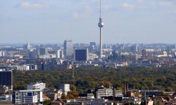 नैतिकता प्रहरीको खारेजले इरानीहरूको माग सम्बोधन हुन सक्दैन : बर्लिन