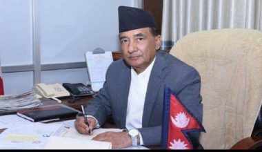 महाभियोगको प्रस्ताव जीवितै छ : मन्त्री कार्की