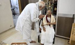 प्रधानमन्त्री नरेन्द्र मोदिकी आमा हीरा बेनको निधन
