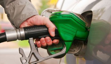 घाटापूर्ति गर्न आयल निगमले घटाएन पेट्रोलियम पदार्थको मूल्य